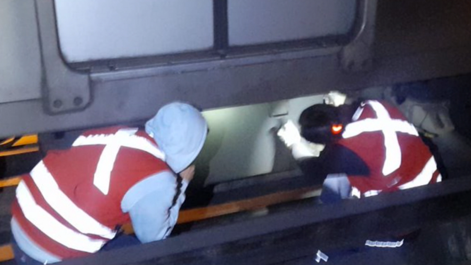 Suspenden servicio en tres estaciones de la Línea 5 de Metro por falla técnica
