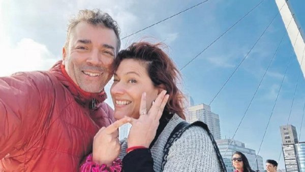 "Todavía no me la creo": actriz Catherine Mazoyer anuncia su matrimonio tras sólo seis meses de pololeo