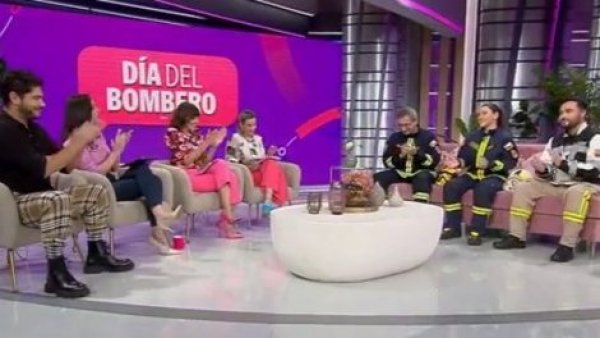 ¡Feliz día a todos los bomberos de Chile!
