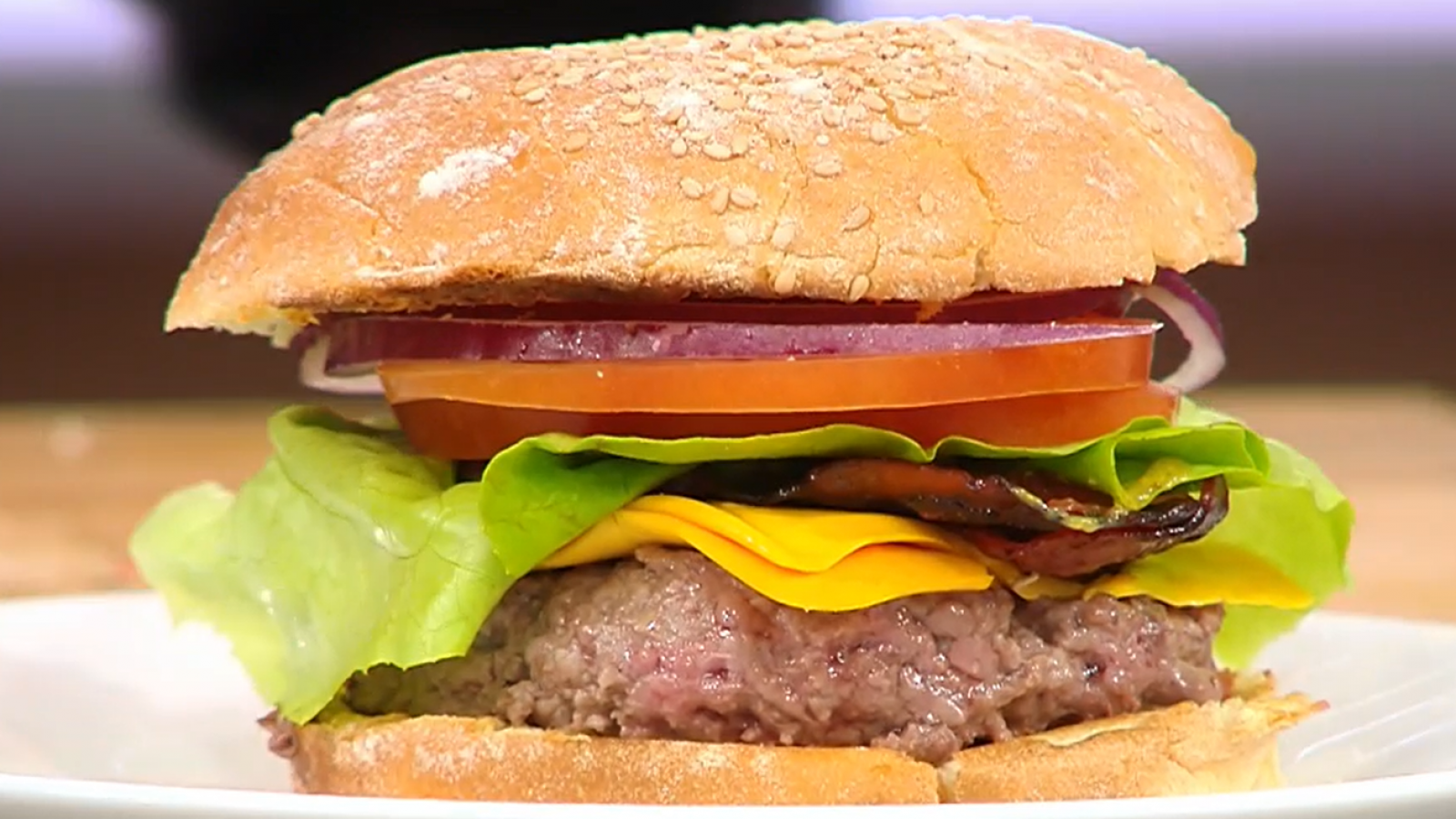 ¡Qué rico! Preparamos unas deliciosas hamburguesas caseras
