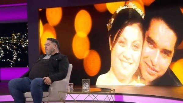 Esposa de Rodrigo Villegas lo sorprende con emotiva carta
