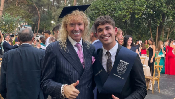 "Día inolvidable": el hito de hijo de Leonardo Farkas que emocionó en Instagram
