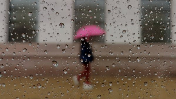 Lluvias confirmadas: ¿cuándo y cuánta agua caerá en Santiago?
