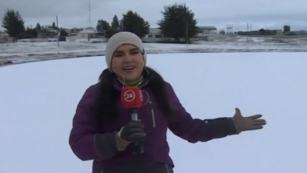 Un regalo del invierno: Laguna Pudeto se volvió a congelar en Punta Arenas
