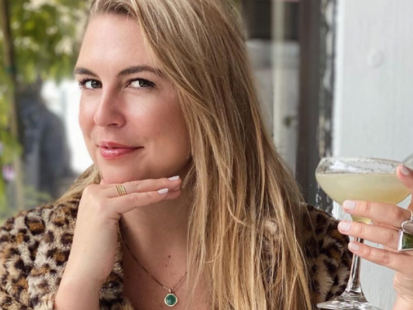 Perfil de mujer en TikTok.