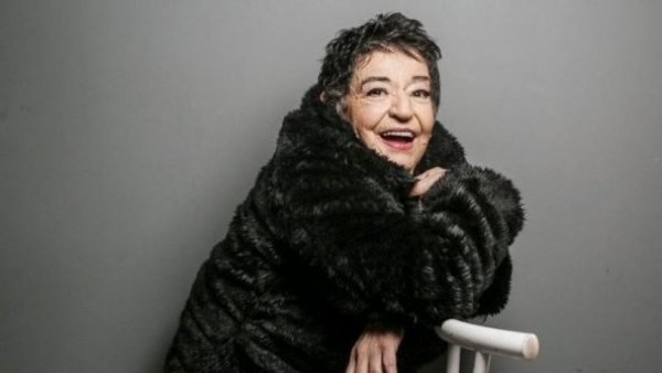 "Su música es una fuente de energía vital": Equipo de Cecilia libera un nuevo adelanto de su serie biográfica

