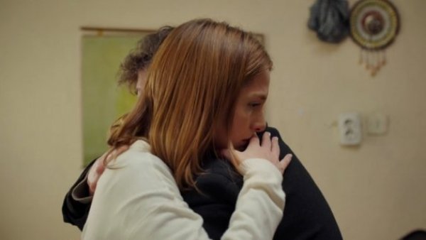 Me robó mi vida - T1E68 | Bahar sufre por Ates
