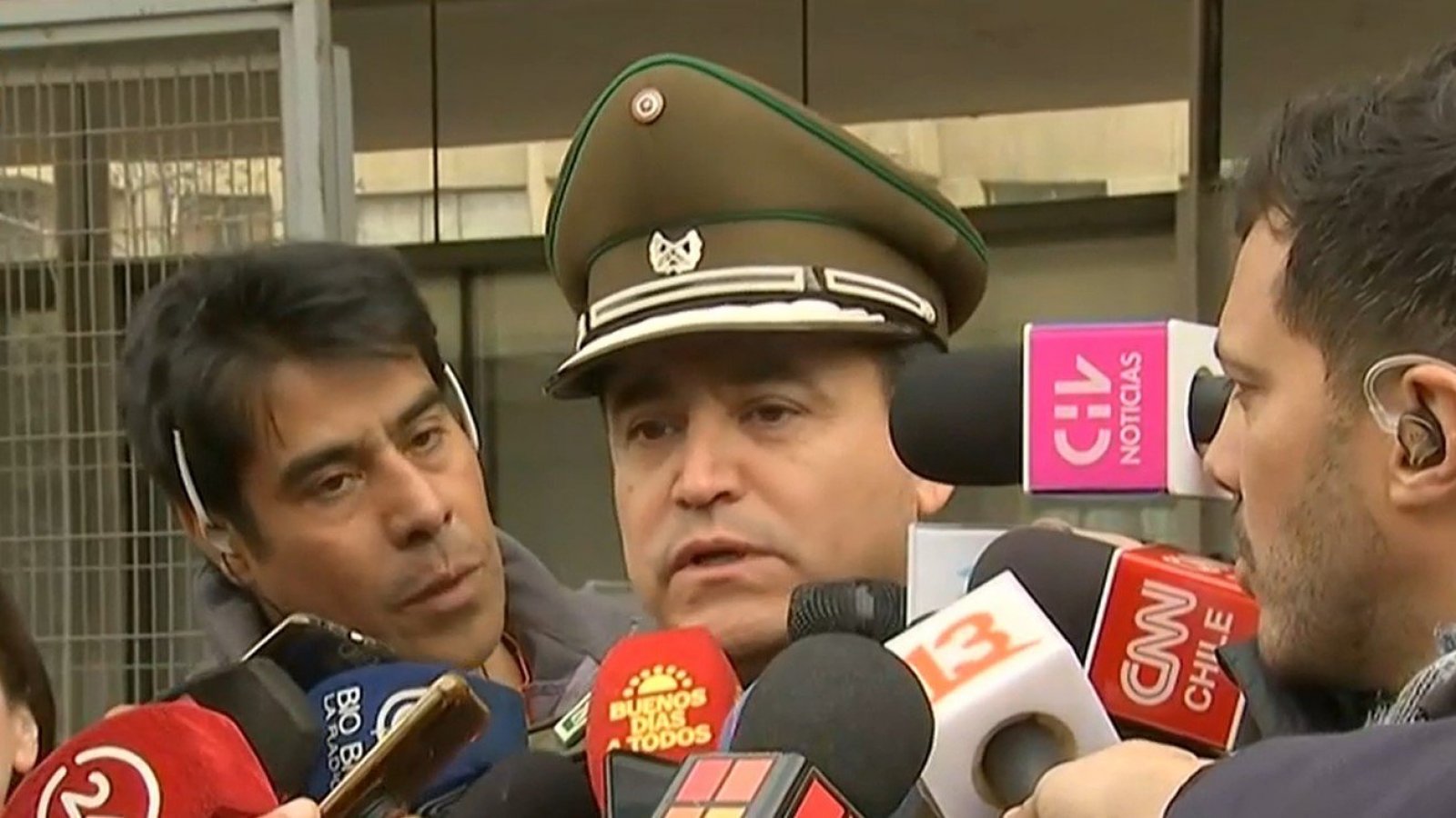 "Todo en materia de investigación": Carabineros entrega detalles del robo a ministerio de Desarrollo Social
