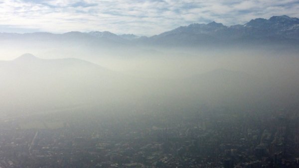 Las 15 ciudades más contaminadas en Chile durante el 2023

