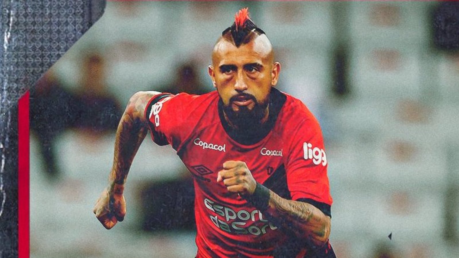 Arturo Vidal jugando.