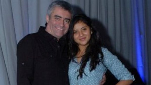 "Avanzando muy bien": Mauricio Flores actualiza estado de salud de su hija
