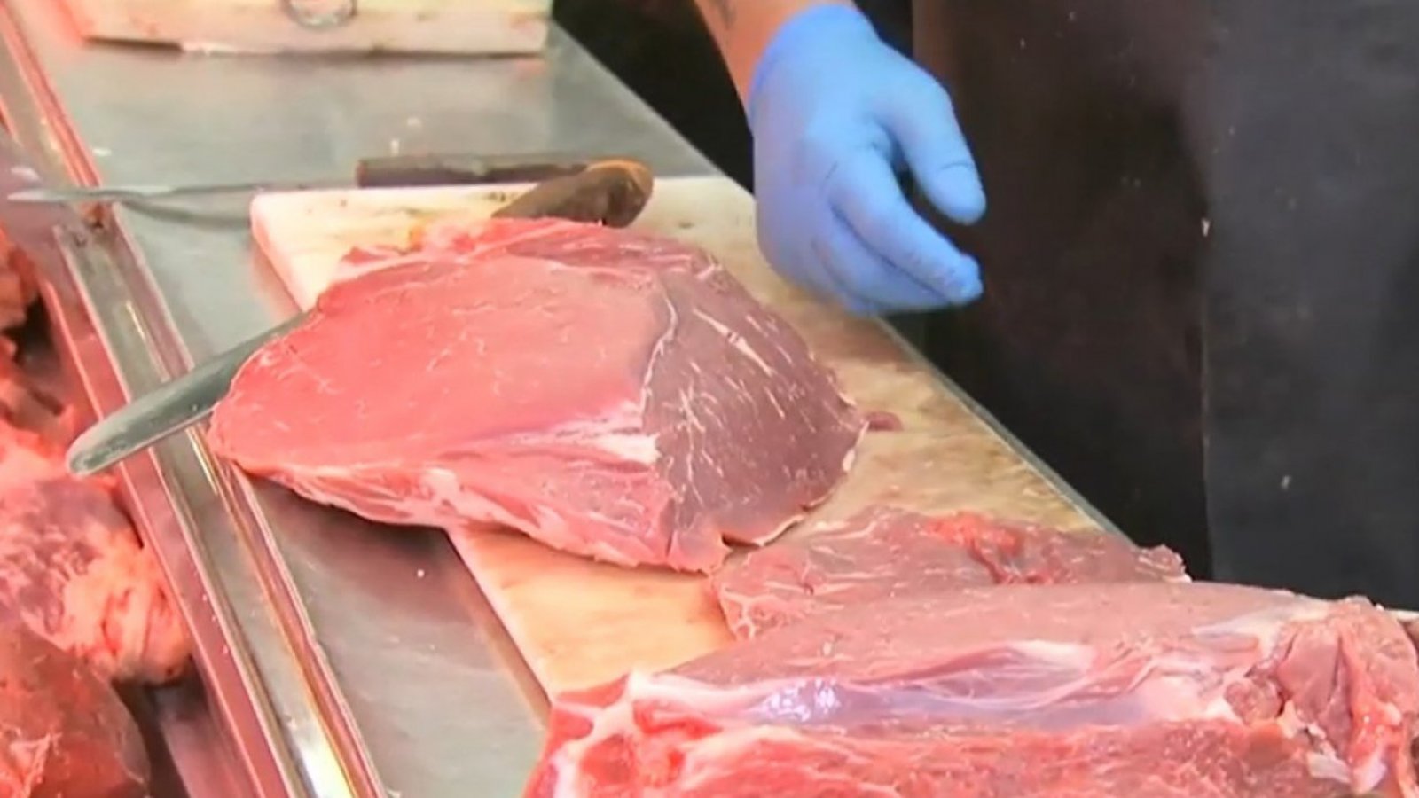 ¡Simón y el chef Agustín encuentran el mejor corte de carne!
