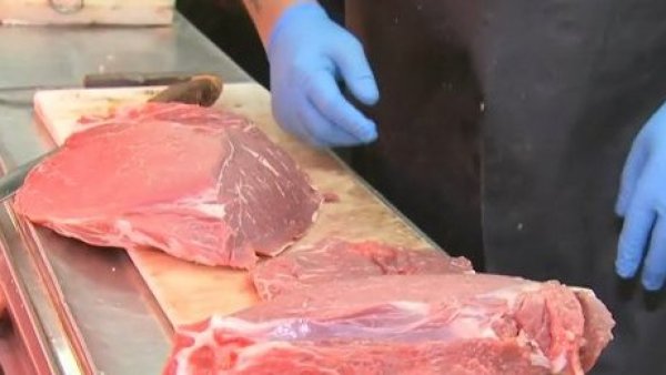 ¡Simón y el chef Agustín encuentran el mejor corte de carne!
