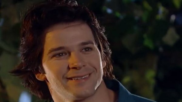 El Clon - T1E12 | Lucas en aprietos
