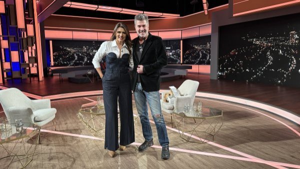 "Yo no sé si habría sido capaz": Juan Carlos “Pollo” Valdivia resalta la valentía de Claudia Conserva tras vencer el cáncer