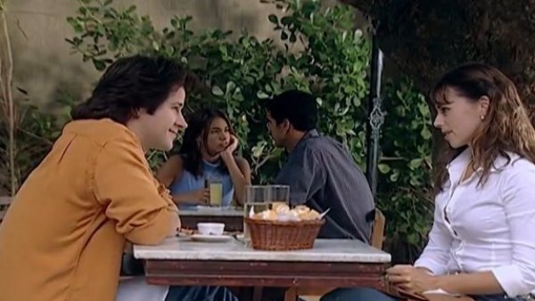 El Clon - T1E13 | El coqueteo de Lucas
