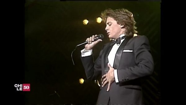 Luis Miguel en el programa "En Vivo" de TVN
