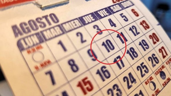 Feriado del 10 de agosto: las 16 comunas que tendrían otro día festivo
