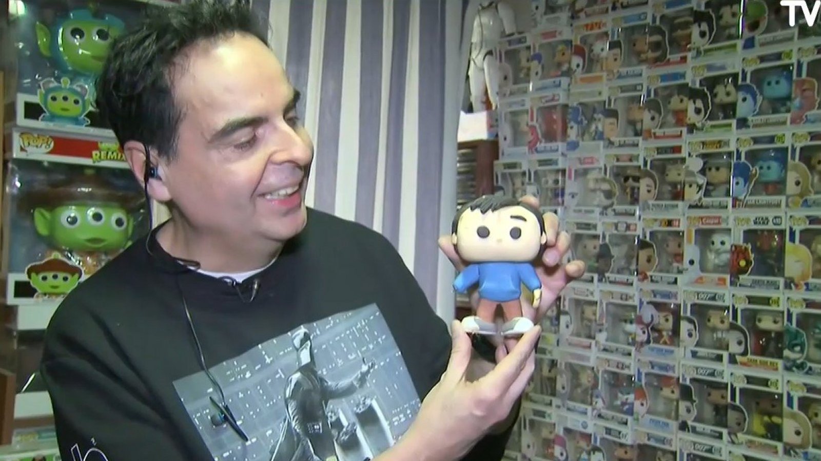 ¡El fantástico LeoLand! Leo Jeria nos presenta su casa museo de Funko POP
