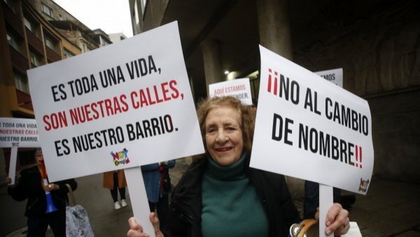 Tras reclamos: finalmente calle Namur de Santiago no cambiará de nombre
