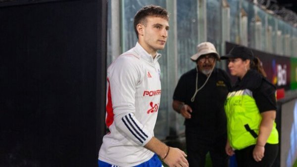 La cifra que recibirá Universidad Católica por la venta de Bruno Barticciotto
