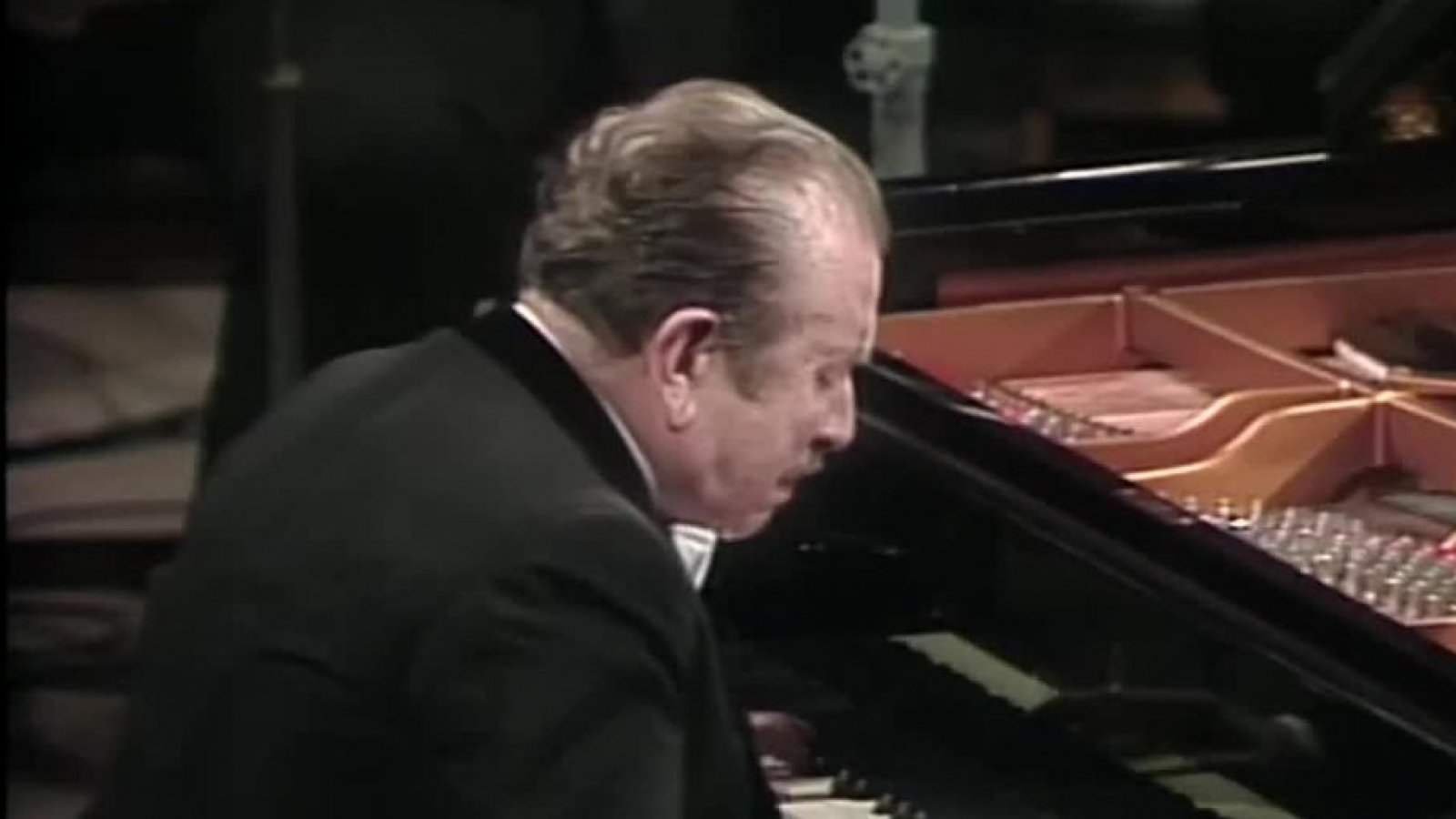 Primer concierto de Claudio Arrau en Chile
