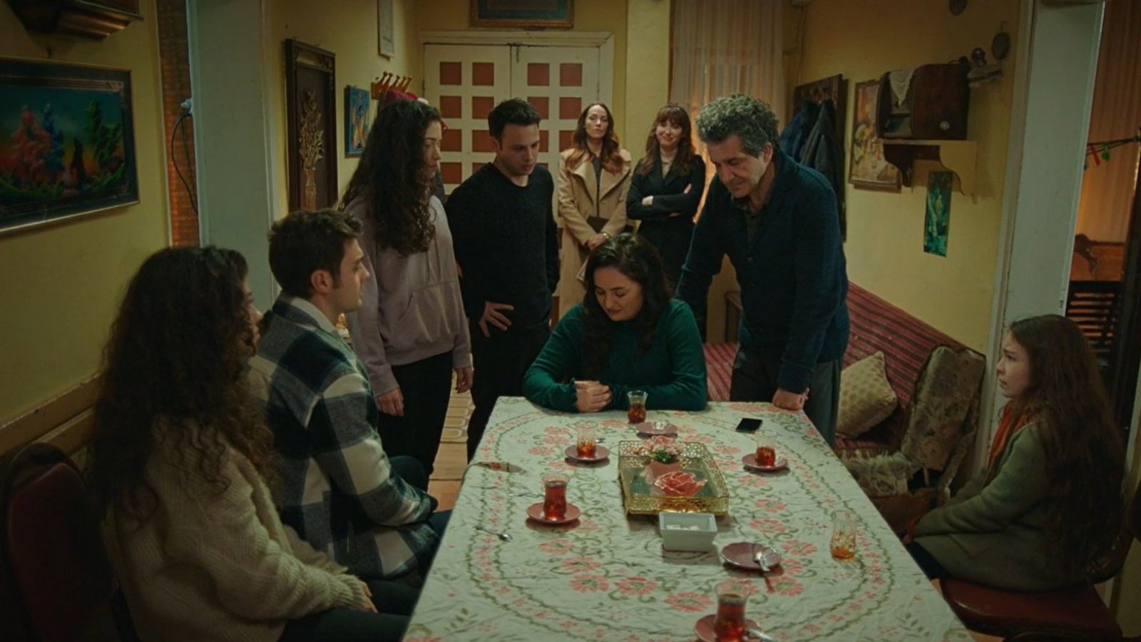 Todo por mi familia - T1E248 | Sengül pierde su casa
