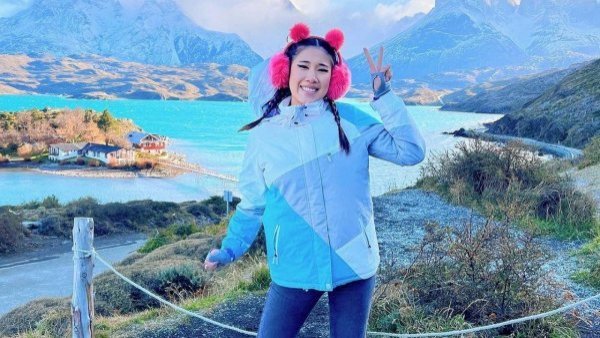 Dan de alta a influencer Shin Yang, sobreviviente del accidente en Punta Arenas donde murió joven gamer
