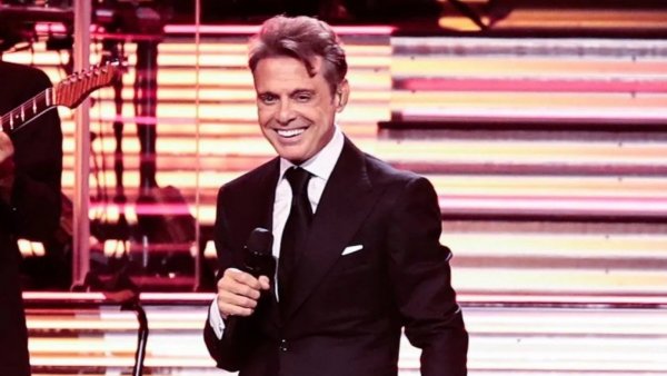 Luis Miguel habría sido trasladado a urgencias por cuadro viral
