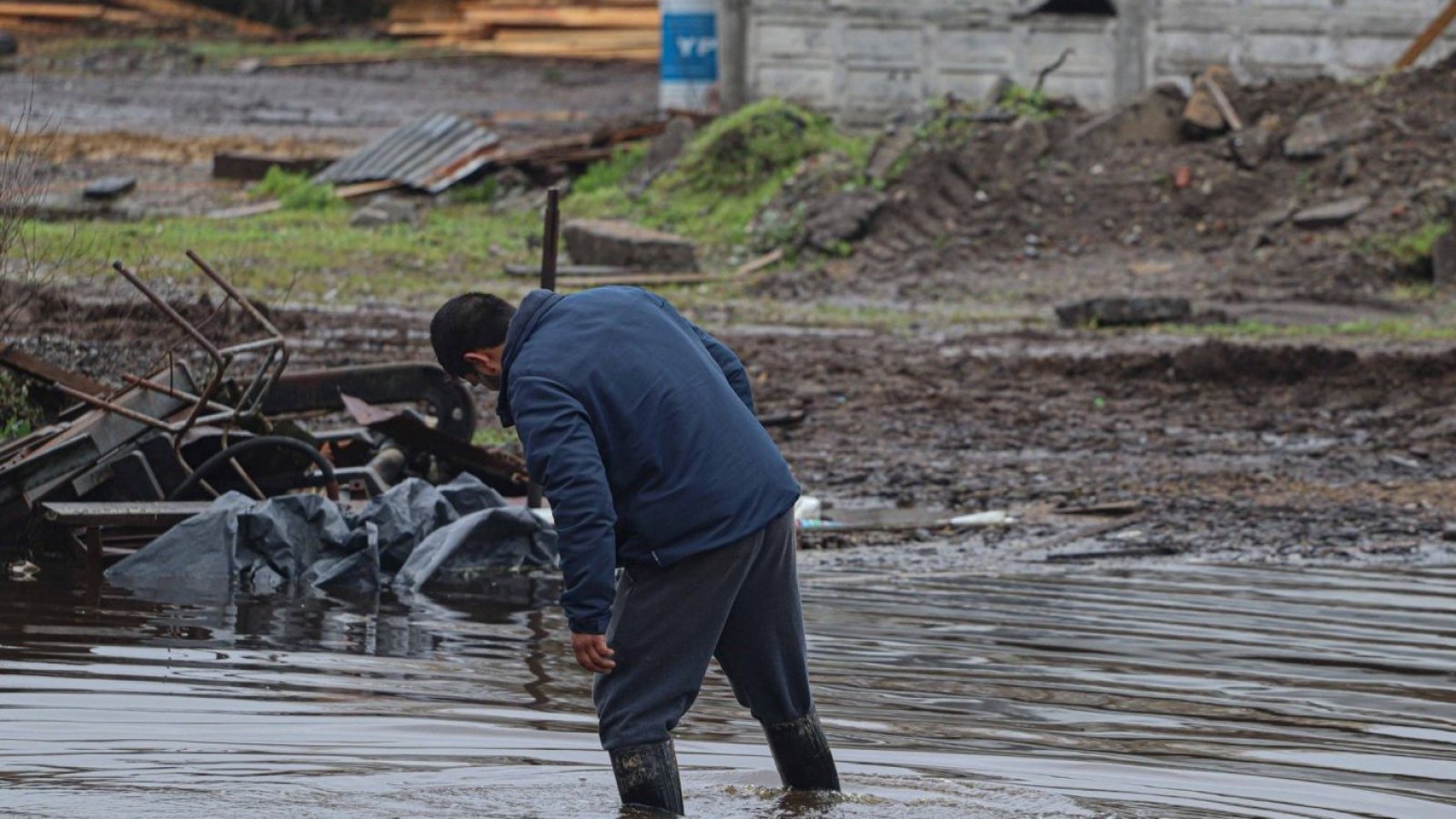 Delegado del Maule llama a la ciudadanía a obedecer llamados de evacuación por intensas lluvias
