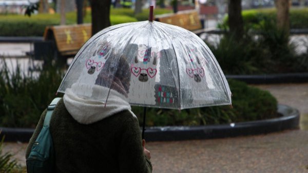 Lluvia en Santiago: ¿cuánta agua caerá?