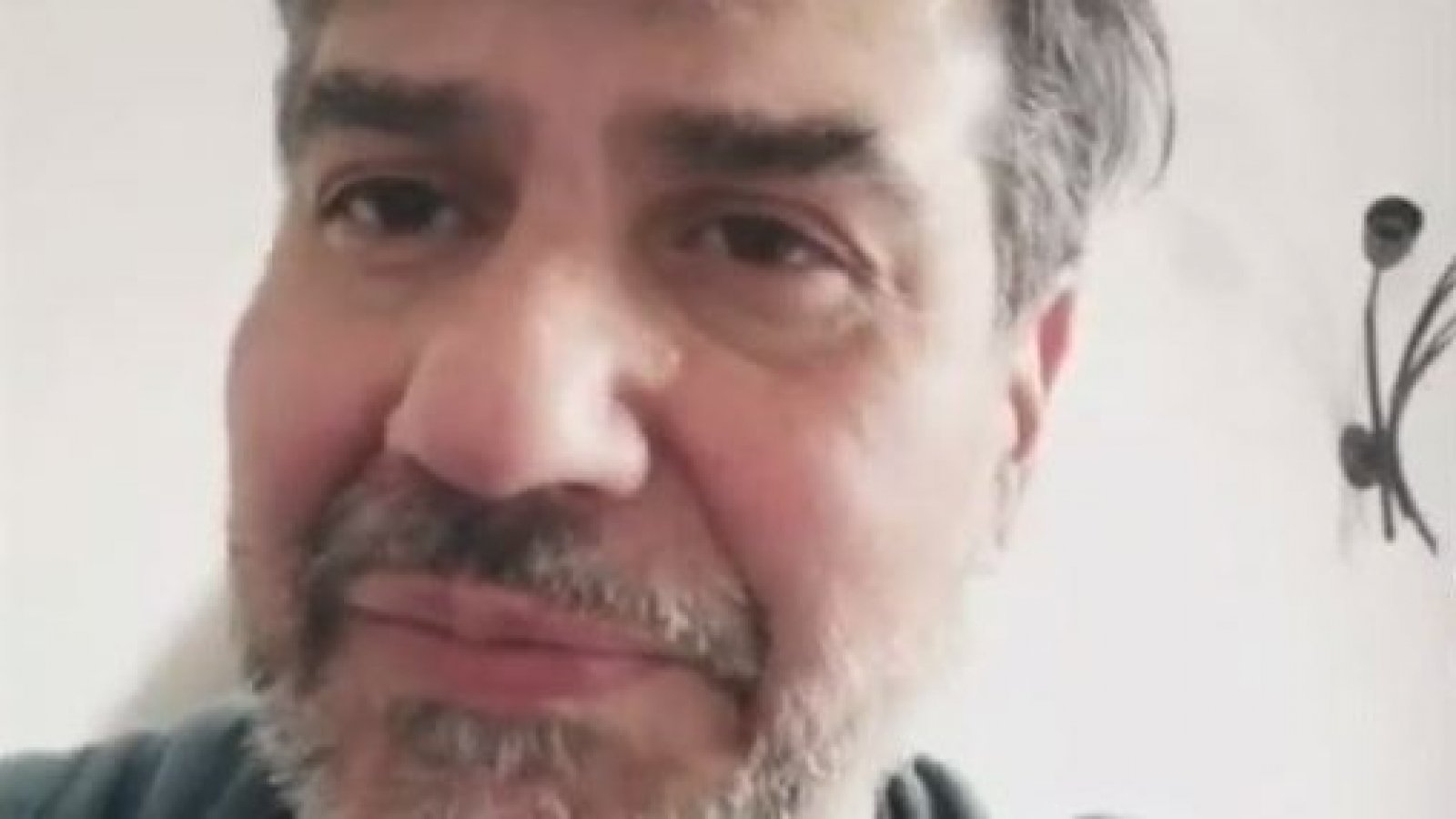 El particular saludo de Jaime Coloma que sacó carcajadas a exintegrantes de Rojo
