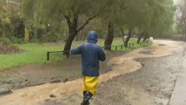 "Alguien sacó una compuerta": Iván Torres habla de las causas de la inundación de su casa
