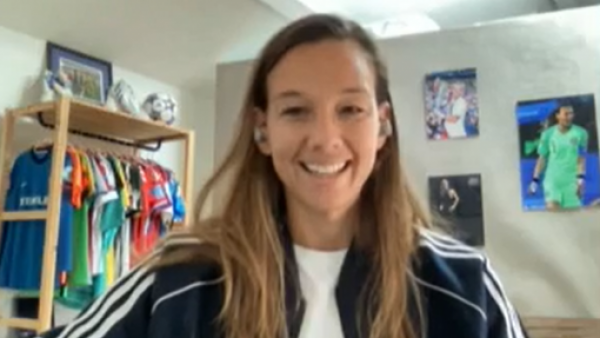 Christiane Endler en Como Pedro por su casa.