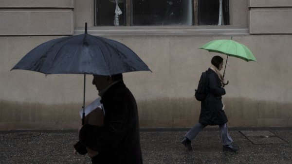 Lluvia en Santiago: el cambio que anticipa Iván Torres