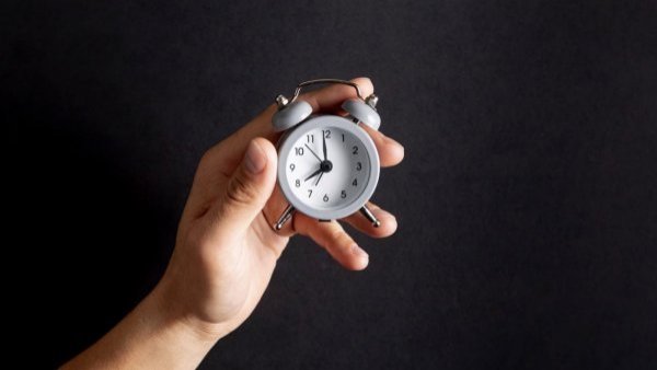 Cambio de hora: 5 formas de adaptarte al horario de verano
