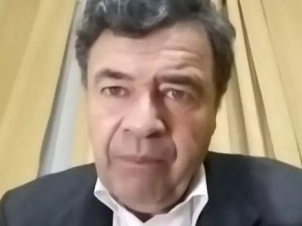 Ministro de agricultura hablando del precio de las papas en 