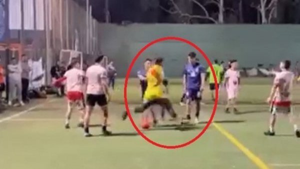 El video que dejó a Jordhy Thompson y Damián Pizarro fuera del Superclásico
