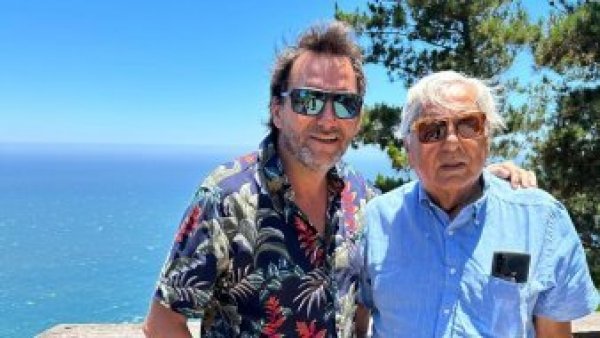 <p>Daniel Fuenzalida con su padre fallecido, Patricio Fuenzalida</p>"Fuiste un viejo bueno": el emotivo mensaje de Daniel Fuenzalida a su padre fallecido
