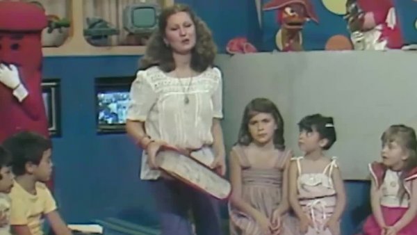 Así fue el primer episodio de "Ya somos amigos" por las pantallas de TVN
