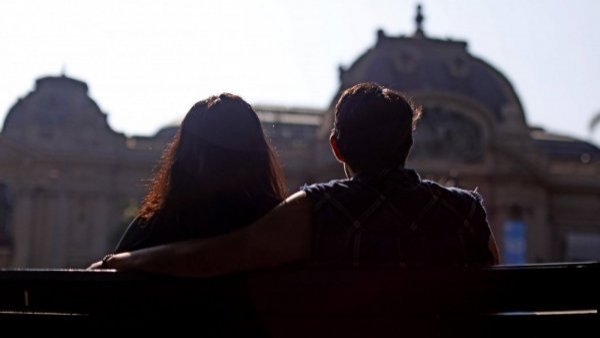 Los polos opuestos no se atraen: las parejas son más parecidas que diferentes, según un estudio
