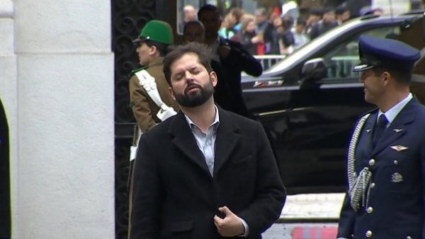 ¿Qué le pasó Presidente? La reacción del Mandatario que es viral en redes sociales
