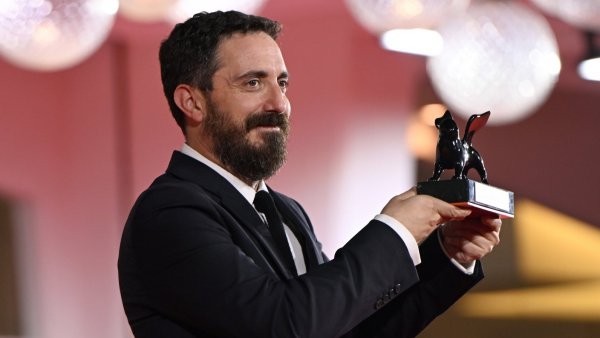 El Conde es premiada en el Festival Internacional de Cine de Venecia: película llegará a Netflix
