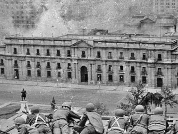 Bombardeo a La Moneda. Golpe de Estado.