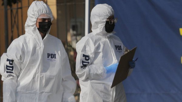 PDI descarta suicidio de adulto mayor en La Granja y detiene a dos personas por homicidio