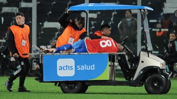Problemas para La Roja: Arturo Vidal tendrá que ser operado tras sufrir grave lesión
