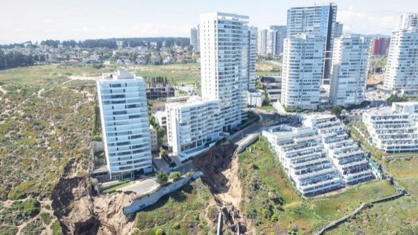 Socavones: Ripamonti declara "inhabitable en forma total" el edificio Kandinsky
