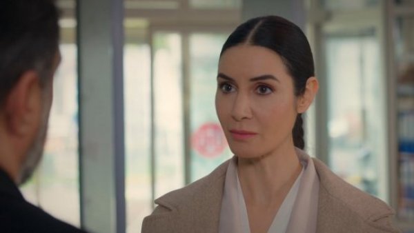 Todo por mi familia - T1E261 | El esperado día de Susan
