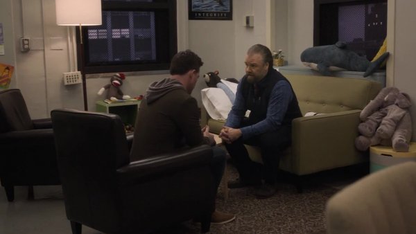 New Amsterdam - T2E10: Código plata
