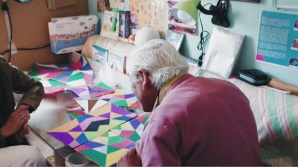 Un tesoro humano vivo: Los volantines artesanales de don Carlos | Carmen Gloria a tu servicio
